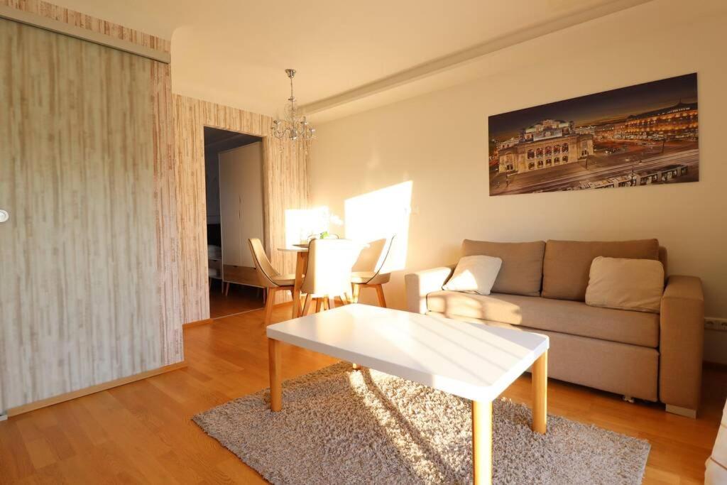 Brilliant View: Balcony Home, Modern, Stylish And Newly Renovated Viena Exterior foto